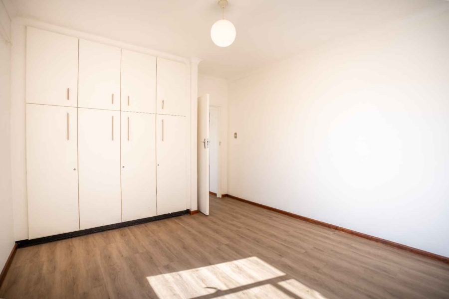 2 Bedroom Property for Sale in Buitenverwagting Western Cape